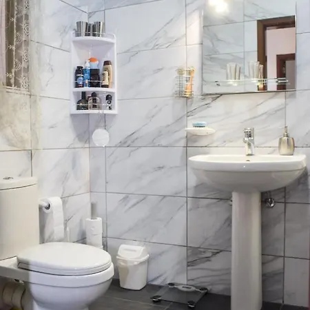 ホームステイ Mangion House *