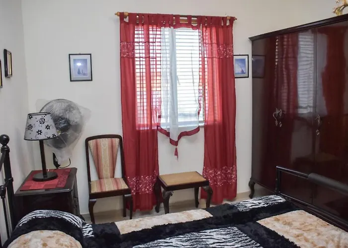 Mangion House Pansiyon